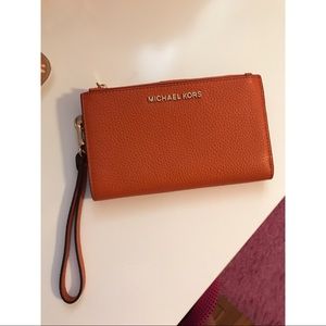 Michael Kors wristlet